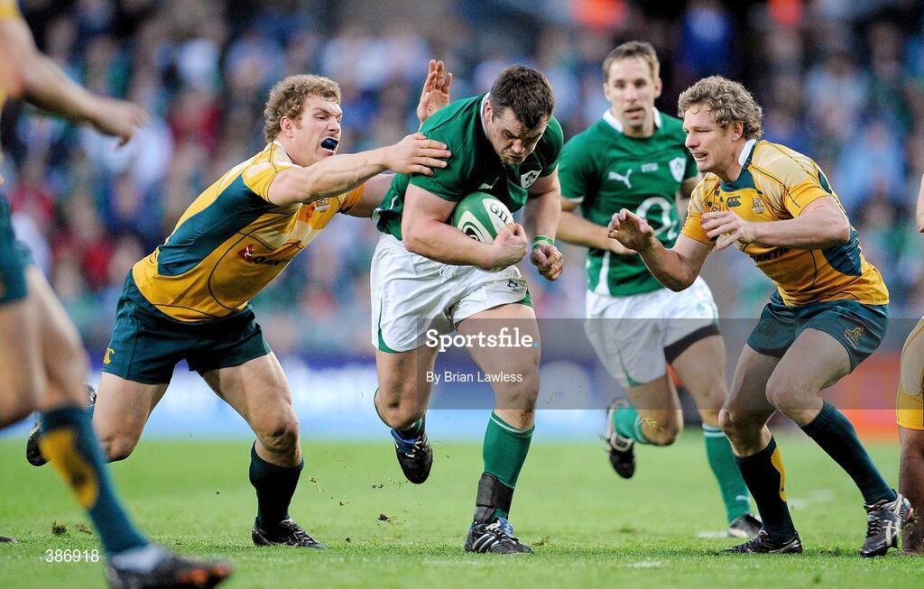 15 November 2009; Cian Healy, Ireland, in action against David Pocock, left, and Peter Hynes, Australia. Autumn International Guinness Series 2009, Ireland v Australia, Croke Park, Dublin. Picture credit: Brian Lawless / SPORTSFILE