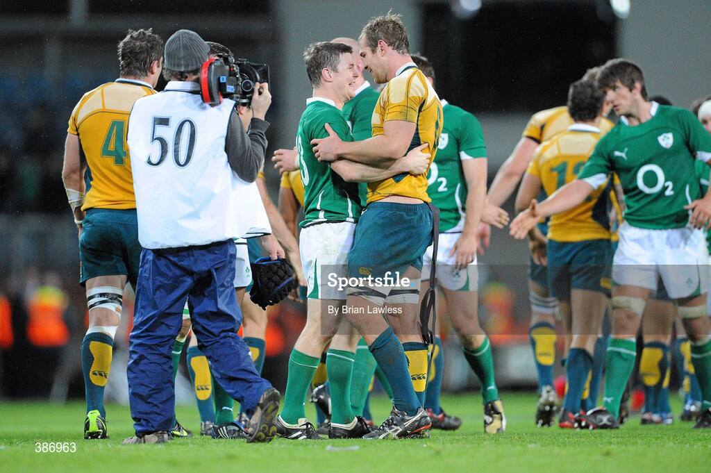 15 November 2009; Ireland captain Brian O'Driscoll with Australia captain Rocky Elsom after the match. Autumn International Guinness Series 2009, Ireland v Australia, Croke Park, Dublin. Picture credit: Brian Lawless / SPORTSFILE
