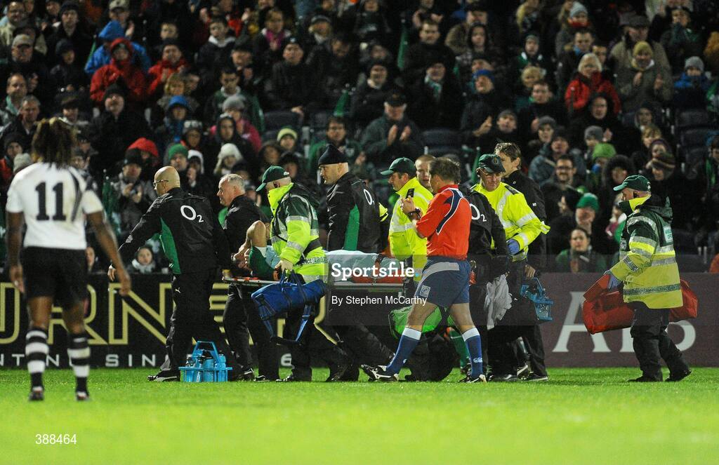 21 November 2009; Denis Leamy, Ireland, is stretchered off the pitch after sustaining an injury. Autumn International Guinness Series 2009, Ireland v Fiji, Royal Dublin Society, Ballsbridge, Dublin. Picture credit: Stephen McCarthy / SPORTSFILE