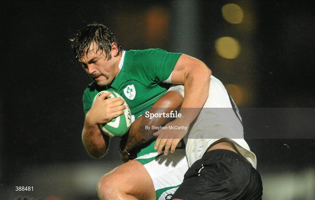 21 November 2009; Tony Buckley, Ireland, is tackled by Asaeli Boko, Fiji. Autumn International Guinness Series 2009, Ireland v Fiji, Royal Dublin Society, Ballsbridge, Dublin. Picture credit: Stephen McCarthy / SPORTSFILE