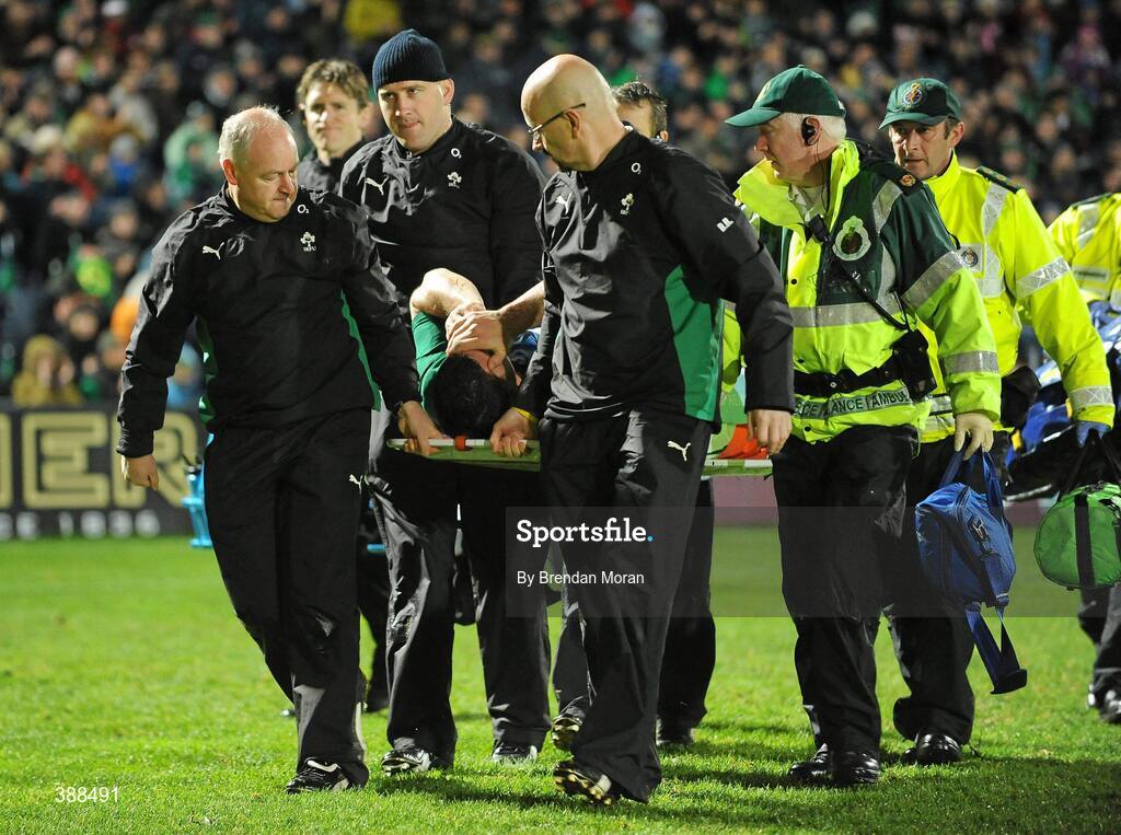 21 November 2009; A distraught Denis Leamy, Ireland, is takes from the pitch with a suspected leg injury. Autumn International Guinness Series 2009, Ireland v Fiji, Royal Dublin Society, Ballsbridge, Dublin. Picture credit: Brendan Moran / SPORTSFILE