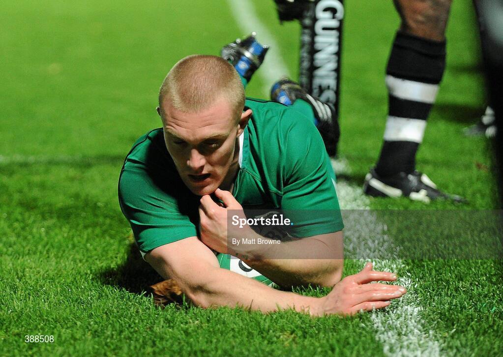 21 November 2009; Keith Earls,  Ireland, goes over for his second try against Fiji. Autumn International Guinness Series 2009, Ireland v Fiji, Royal Dublin Society, Ballsbridge, Dublin. Picture credit: Matt Browne / SPORTSFILE