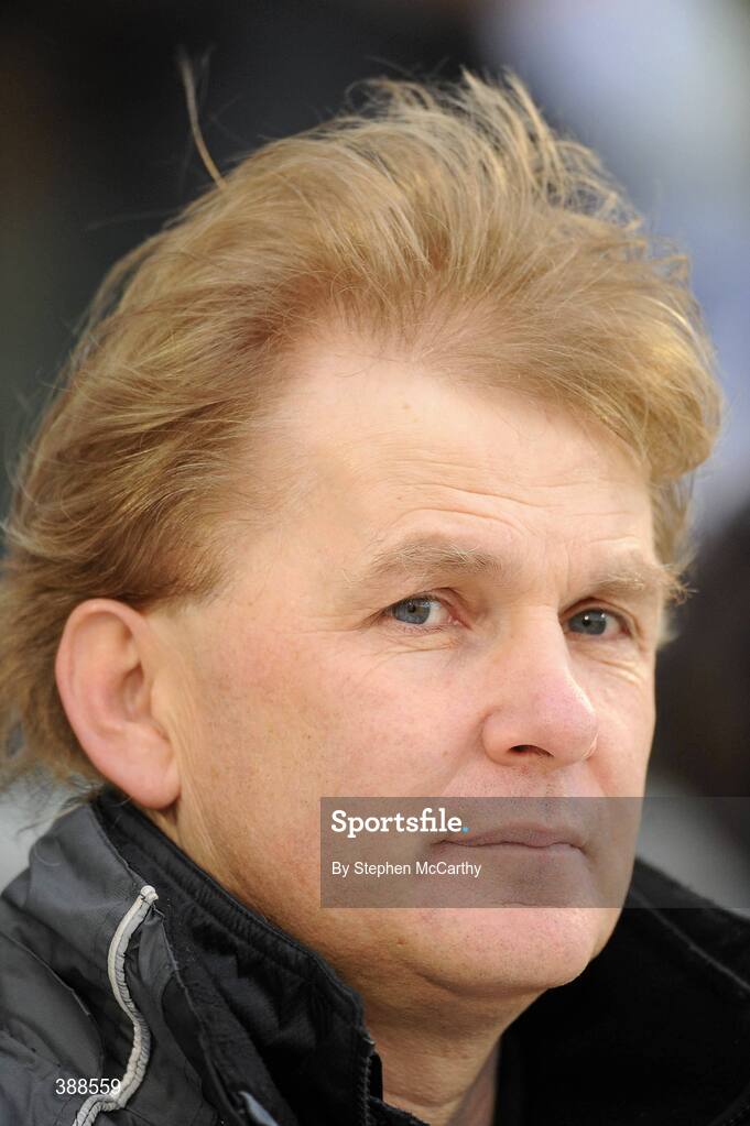 22 November 2009; Sporting Fingal manager Liam Buckley. FAI Ford Cup Final, Sligo Rovers v Sporting Fingal, Tallaght Stadium, Dublin. Picture credit: Stephen McCarthy / SPORTSFILE