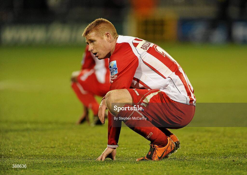 22 November 2009; A dejected Eoin Doyle, Sligo Rovers, at the final whsitle. FAI Ford Cup Final, Sligo Rovers v Sporting Fingal, Tallaght Stadium, Dublin. Picture credit: Stephen McCarthy / SPORTSFILE