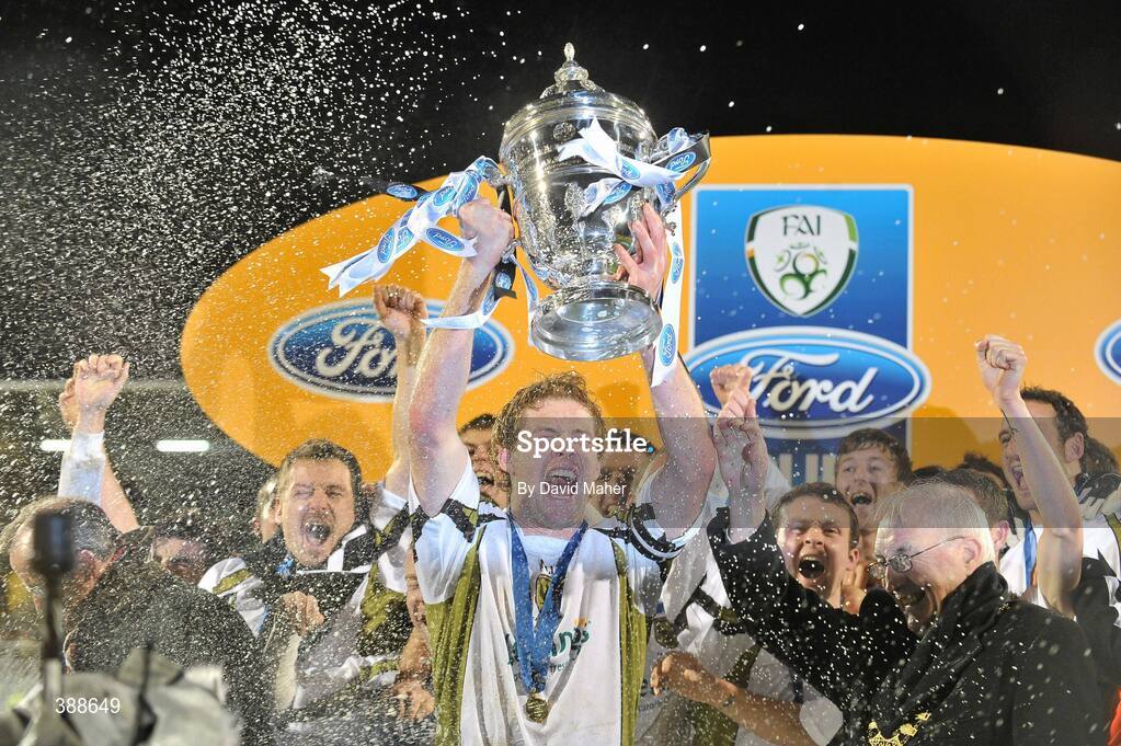 22 November 2009; Stephen Paisley, Sporting Fingal captain, celebrates with team-mates after winning the FAI Ford Cup Final. Sligo Rovers v Sporting Fingal - FAI Ford Cup Final, Tallaght Stadium, Dublin. Picture credit: David Maher / SPORTSFILE