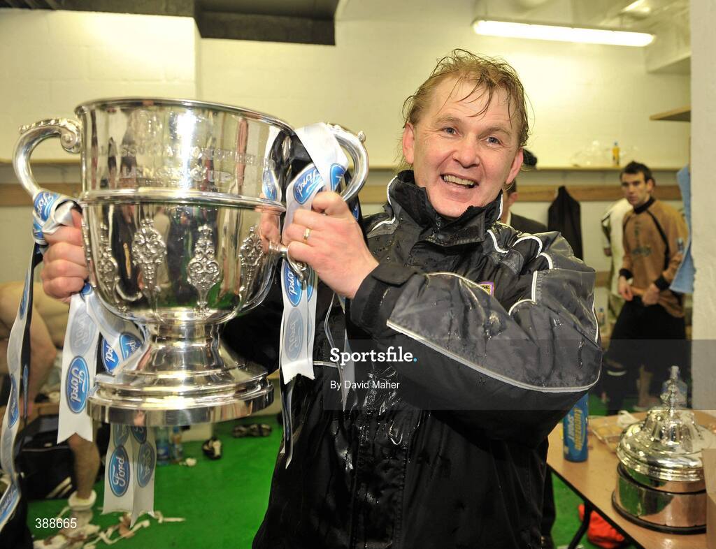 22 November 2009; Sporting Fingal manager Liam Buckley celebrates after winning the FAI Ford Cup Final. Sligo Rovers v Sporting Fingal - FAI Ford Cup Final, Tallaght Stadium, Dublin. Picture credit: David Maher / SPORTSFILE
