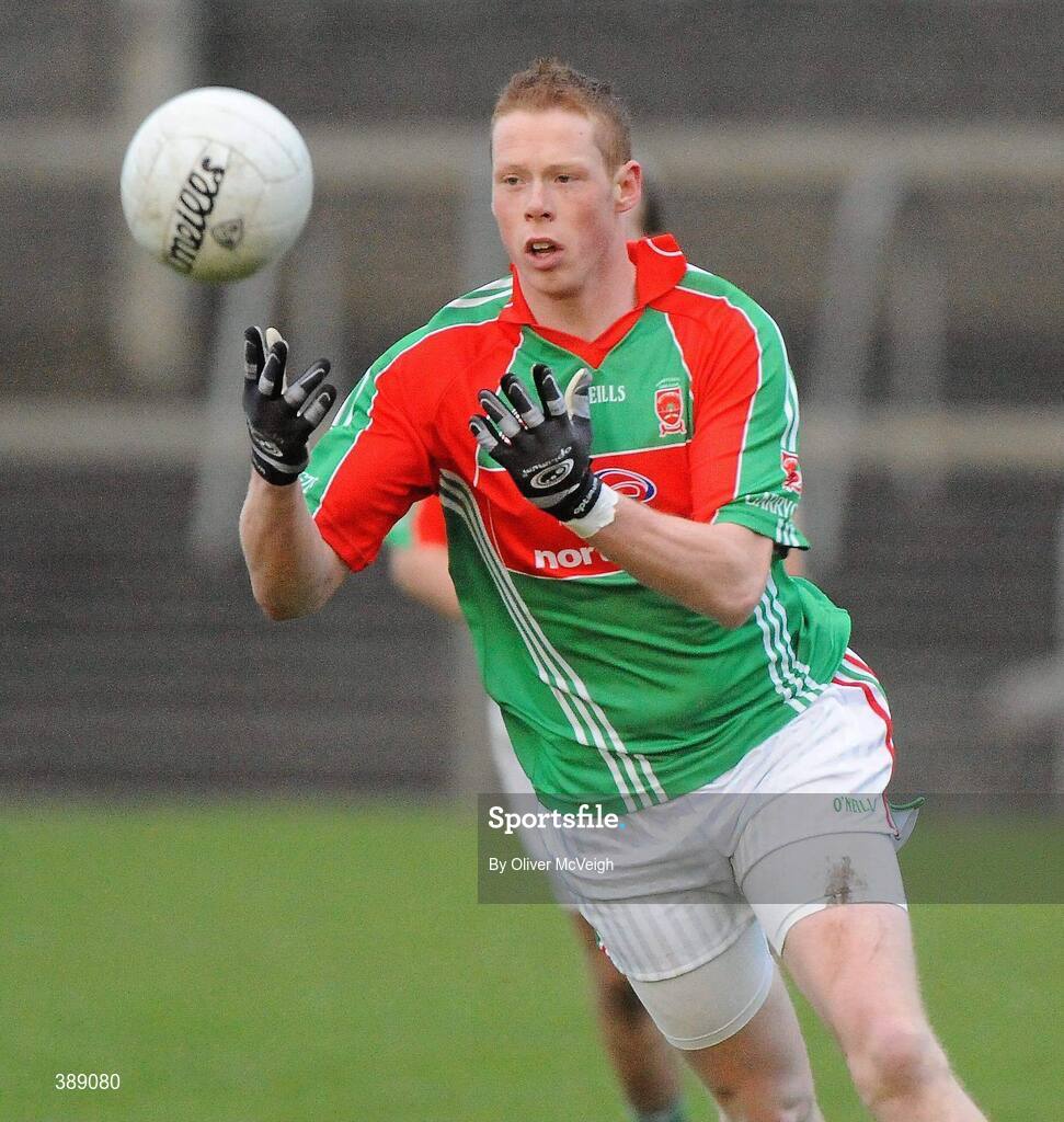 22 November 2009; Aidan Browne, Garrycastle. AIB GAA Football Leinster Club Senior Championship Semi-Final, Garrycastle v Ballyboden St Enda's, Cusack Park, Mullingar. Picture credit: Oliver McVeigh / SPORTSFILE