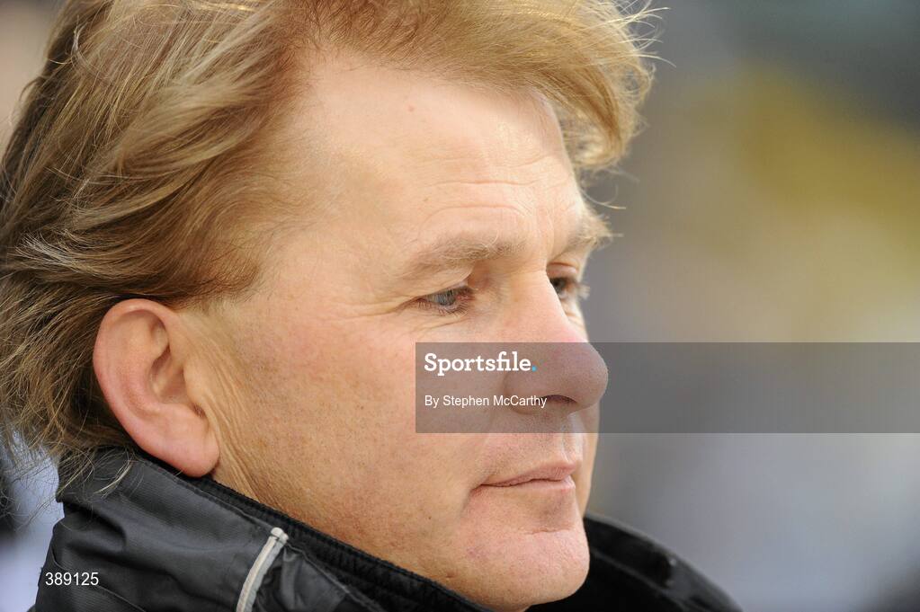 22 November 2009; Sporting Fingal manager Liam Buckley. FAI Ford Cup Final, Sligo Rovers v Sporting Fingal, Tallaght Stadium, Dublin. Picture credit: Stephen McCarthy / SPORTSFILE
