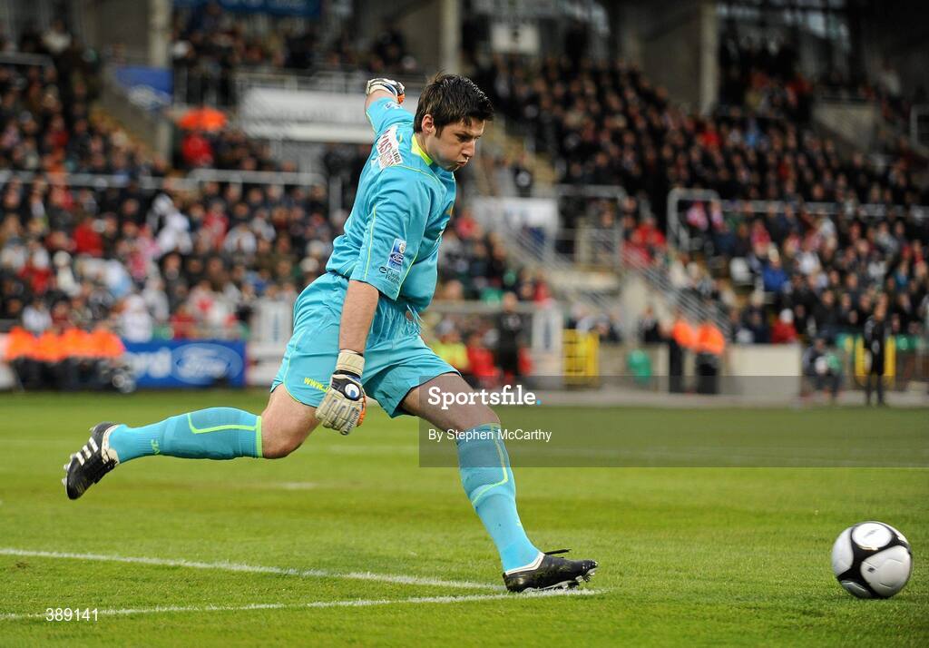 22 November 2009; Ciaran Kelly, Sligo Rovers. FAI Ford Cup Final, Sligo Rovers v Sporting Fingal, Tallaght Stadium, Dublin. Picture credit: Stephen McCarthy / SPORTSFILE