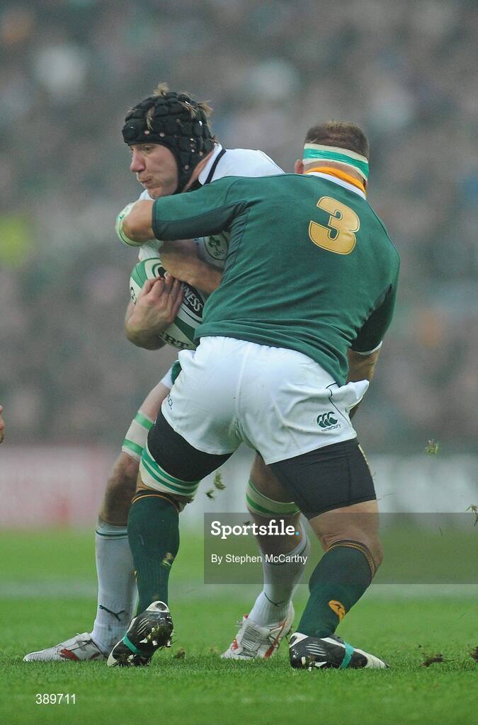 28 November 2009; Stephen Ferris, Ireland, is tackled by BJ Botha, South Africa. Autumn International Guinness Series 2009, Ireland v South Africa, Croke Park, Dublin. Picture credit: Stephen McCarthy / SPORTSFILE
