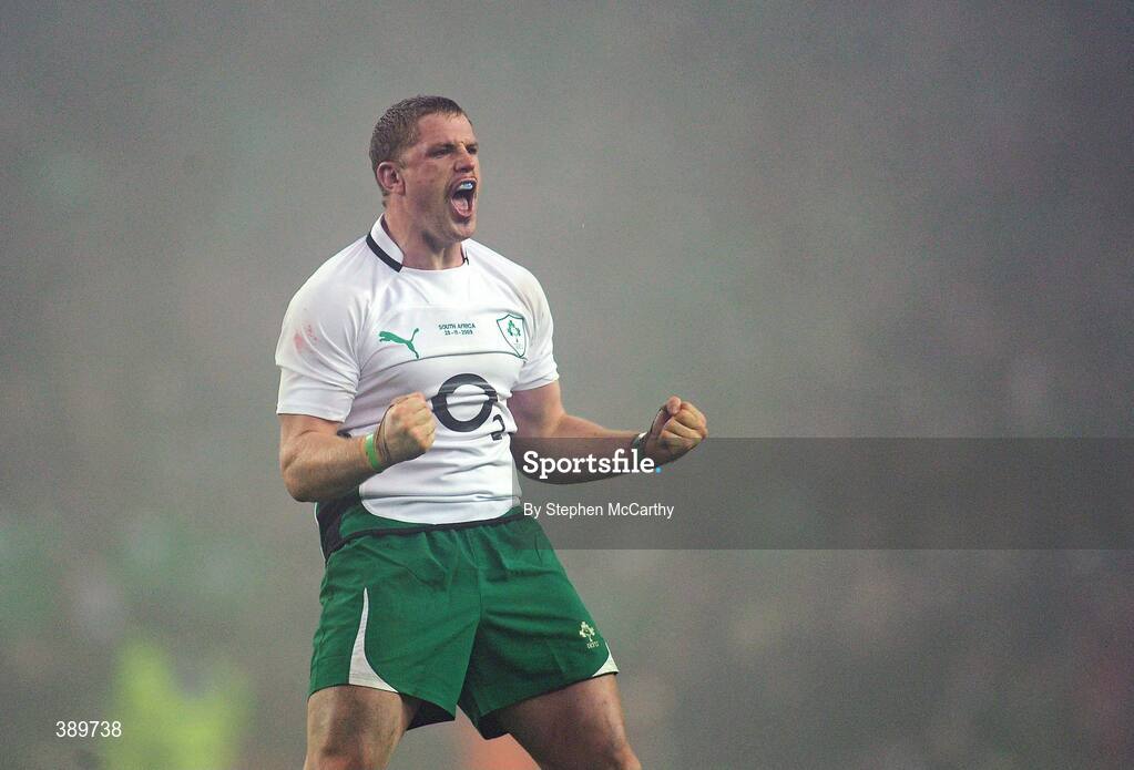 28 November 2009; Jamie Heaslip, Ireland, celebrates at the final whistle. Autumn International Guinness Series 2009, Ireland v South Africa, Croke Park, Dublin. Picture credit: Stephen McCarthy / SPORTSFILE