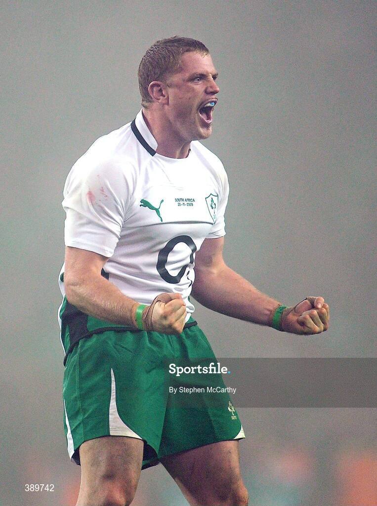 28 November 2009; Jamie Heaslip, Ireland, celebrates at the final whistle. Autumn International Guinness Series 2009, Ireland v South Africa, Croke Park, Dublin. Picture credit: Stephen McCarthy / SPORTSFILE