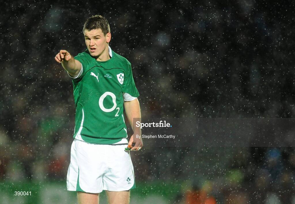 21 November 2009; Jonathan Sexton, Ireland. Autumn International Guinness Series 2009, Ireland v Fiji, Royal Dublin Society, Ballsbridge, Dublin. Picture credit: Stephen McCarthy / SPORTSFILE