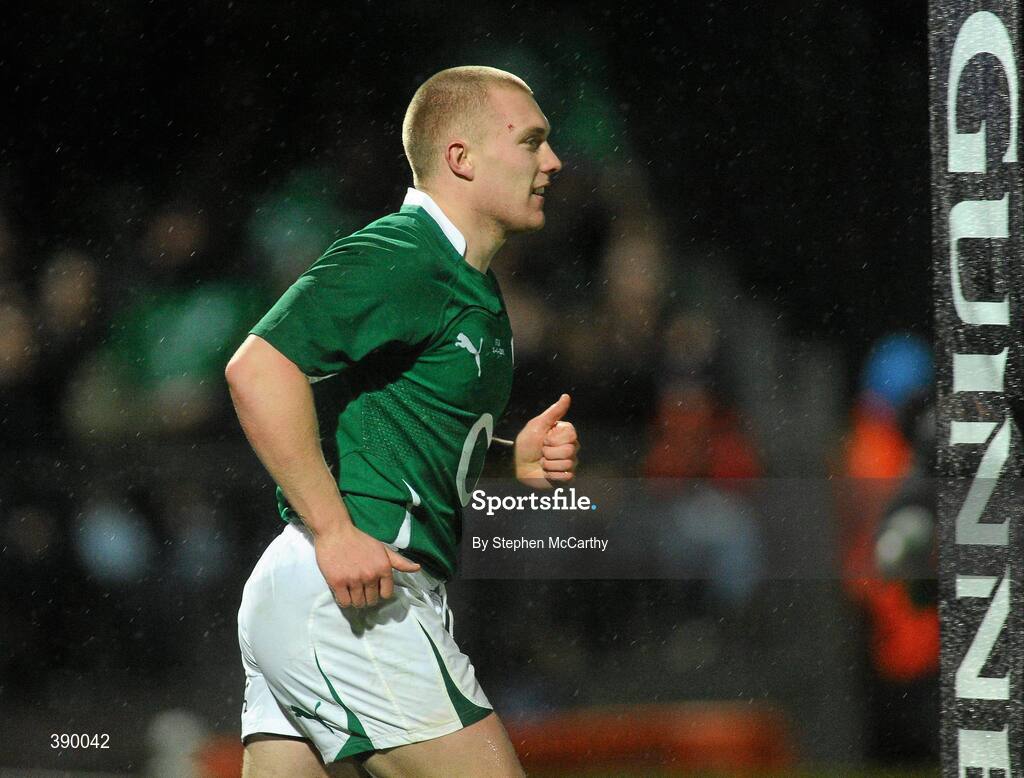 21 November 2009; Keith Earls, Ireland, after scoring his side's first try. Autumn International Guinness Series 2009, Ireland v Fiji, Royal Dublin Society, Ballsbridge, Dublin. Picture credit: Stephen McCarthy / SPORTSFILE