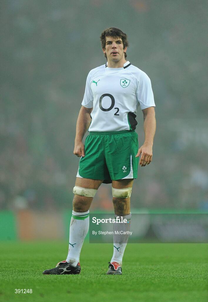28 November 2009; Donncha O'Callaghan, Ireland. Autumn International Guinness Series 2009, Ireland v South Africa, Croke Park, Dublin. Picture credit: Stephen McCarthy / SPORTSFILE