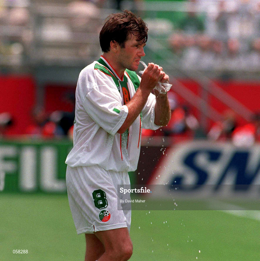 24 June 1994; Ray Houghton of Republic of Ireland drinks from a water bag during the FIFA World Cup 1994 Group E match between Mexico and Republic of Ireland at the Citrus Bowl in Orlando, Florida, USA. Photo by David Maher/Sportsfile