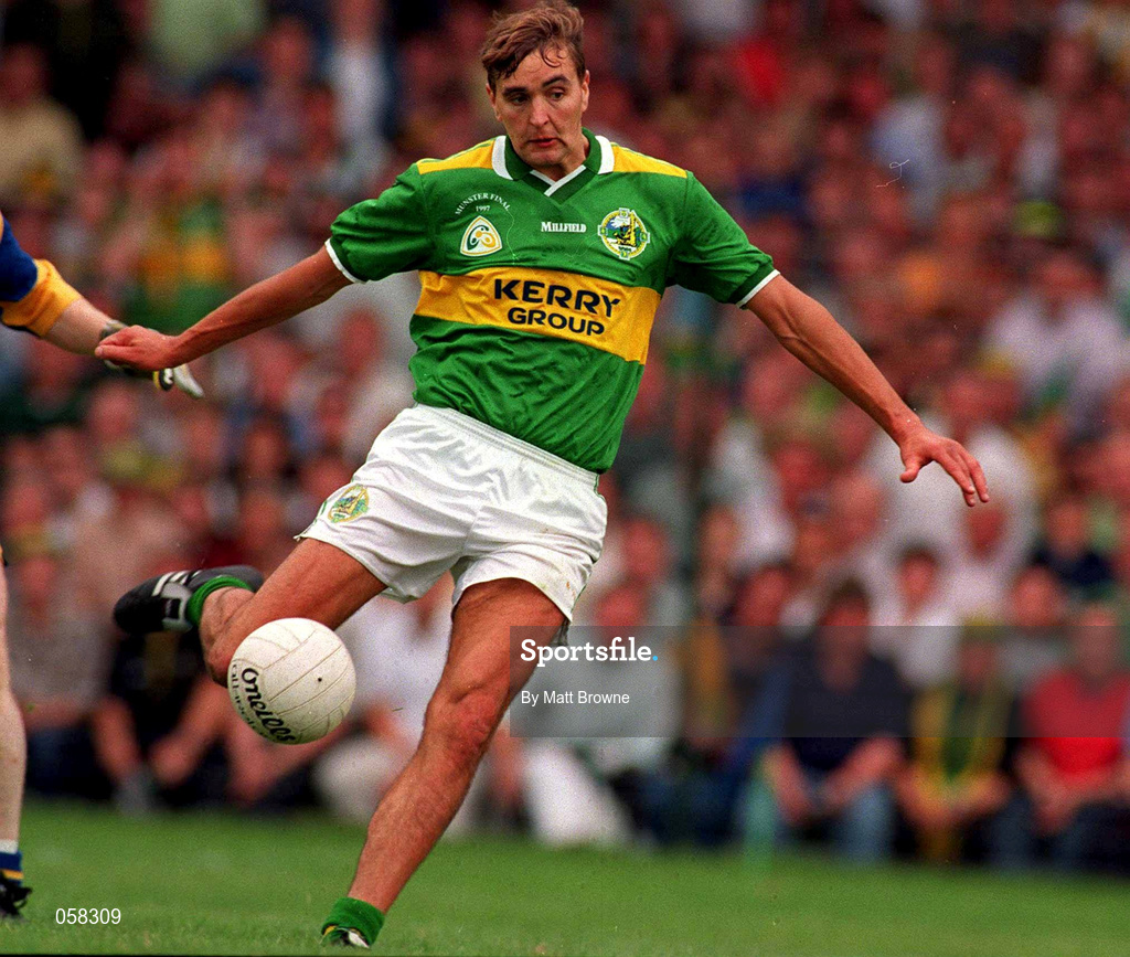 20 July 1997; Maurice Fitzgerald of Kerry during the Bank of Ireland Munster Senior Football Championship Final match between Kerry and Clare at the Gaelic Grounds in Limerick. Photo by Ray McManus/Sportsfile