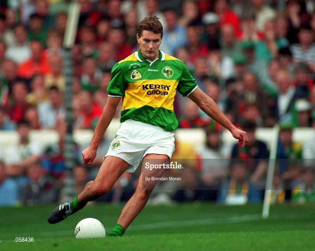 28 September 1997; Maurice Fitzgerald of Kerry during the Bank of Ireland All-Ireland Senior Football Championship Final between Kerry and Mayo at Croke Park in Dublin. Photo by Brendan Moran/Sportsfile