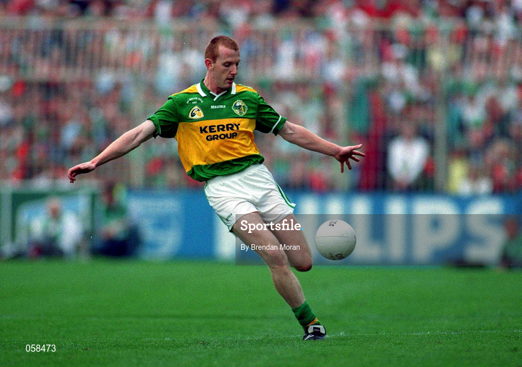 28 September 1997; Liam Hassett of Kerry during the Bank of Ireland All-Ireland Senior Football Championship Final between Kerry and Mayo at Croke Park in Dublin. Photo by Brendan Moran/Sportsfile