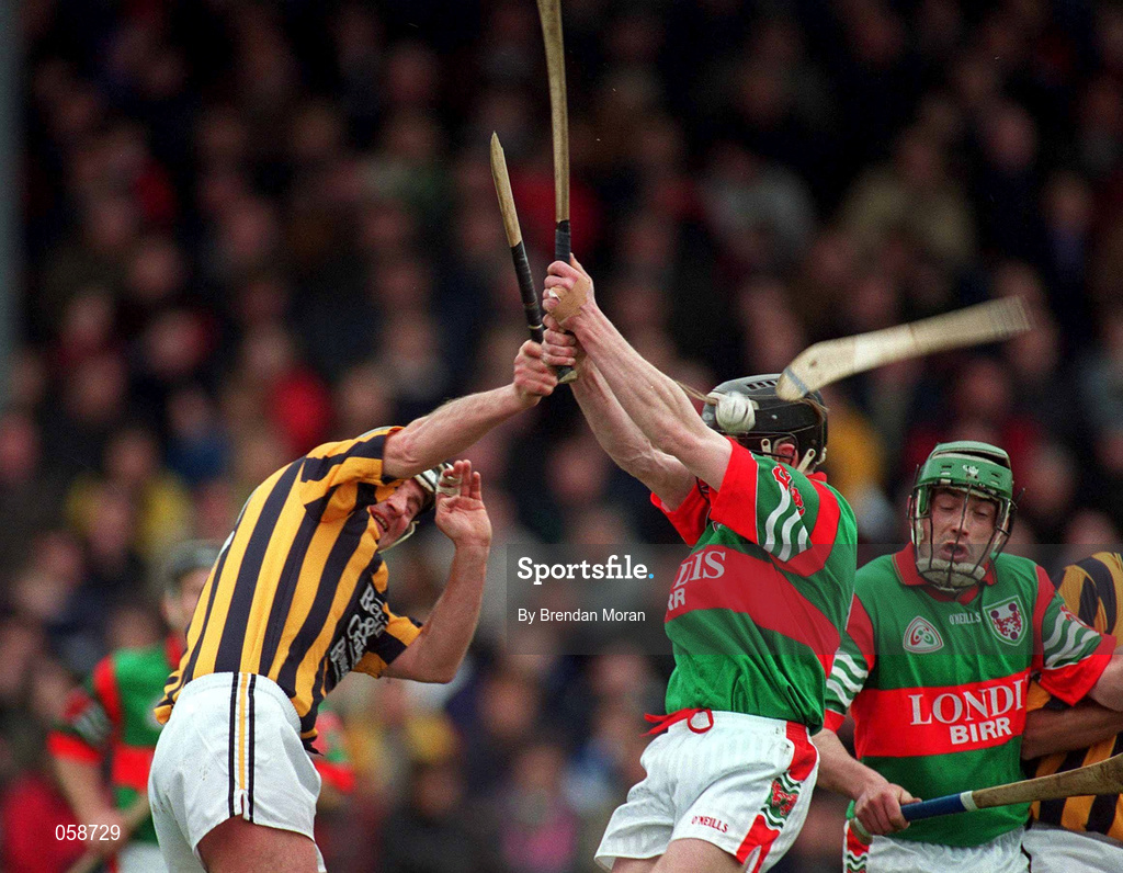 25 March 2001; Billy Dooley of Seir Kieran breaks his hurl contesting possession against John Paul O'Meara of Birr during the Offaly County Senior Hurling Championship Final match between Birr and Seir Kieran at St Brendan's Park in Birr, Offaly. Photo by Brendan Moran/Sportsfile