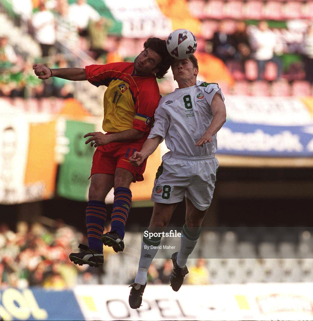 28 March 2001; Matt Holland of Republic of Ireland in action against Justo Ruiz of Andorra during the 2002 FIFA World Cup Qualifier match between Andorra and Republic of Ireland at the Mini Estadi in Barcelona, Spain. Photo by David Maher/Sportsfile