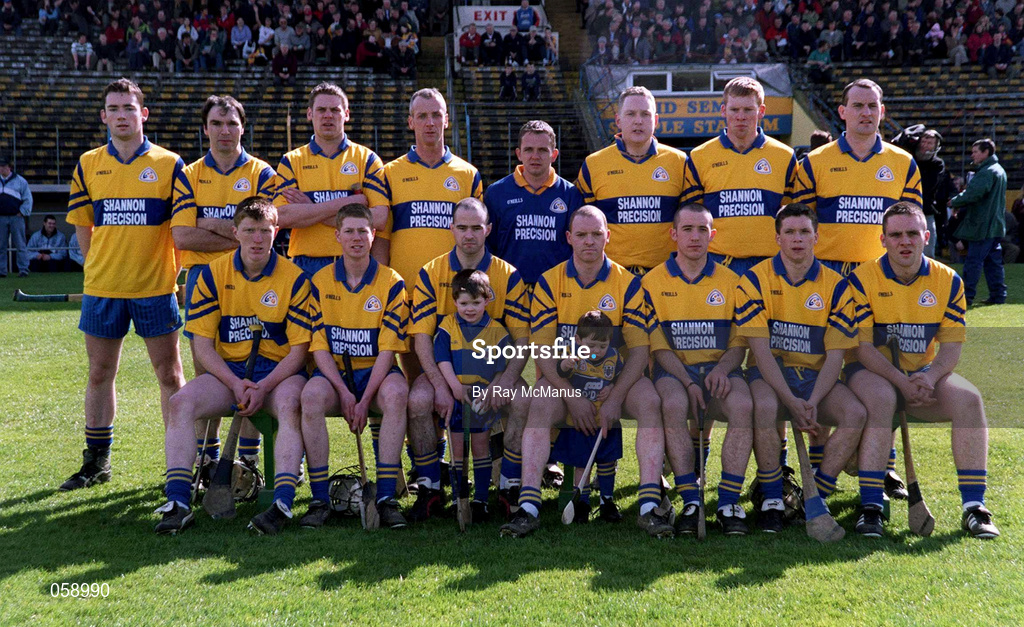31 March 2001; The Sixmilebridge team before the AIB All-Ireland Senior Club Hurling Championship Semi-Final Replay match between Graigue Ballycallan and Sixmilebridge at Semple Stadium in Thurles, Tipperary. Photo by Ray McManus/Sportsfile