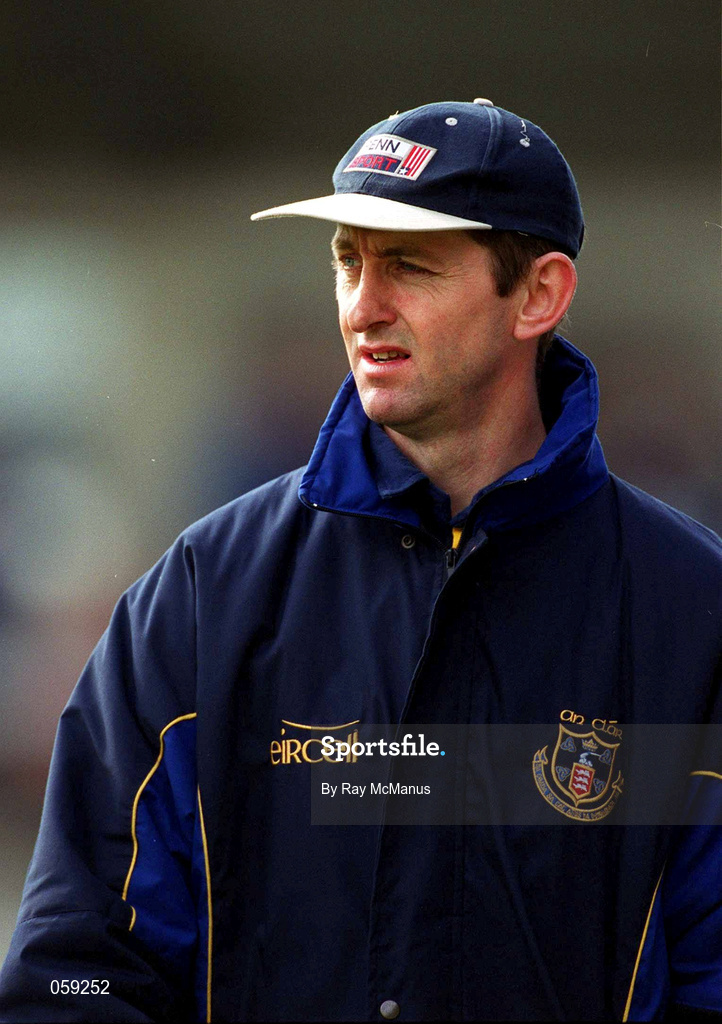31 March 2001; Clare manager Cyril Lyons during the Allianz National Hurling League Division 1A match between Dublin and Clare at Parnell Park in Dublin. Photo by Ray McManus/Sportsfile