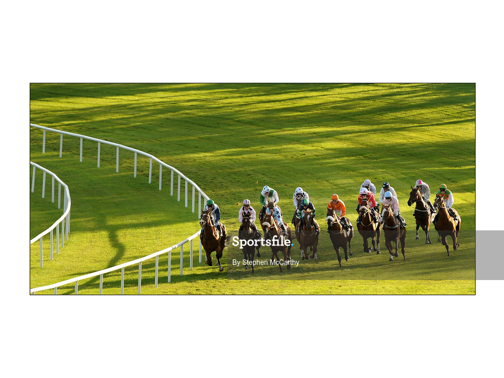 27 July 2009; A general view of the Hotelmeyrick.ie & Ghotel.ie Handicap. Galway Racing Festival, Ballybrit, Galway. Picture credit: Stephen McCarthy / SPORTSFILE