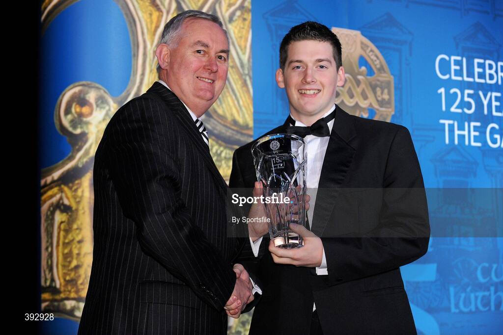 19 December 2009; Sean Ennis, Down, is presented with his Christy Ring Award by Uachtarán CLG Criostóir Ó Cuana. Christy Ring/Nicky Rackard/Lory Meagher Champion 15 & Rounder All-Star Awards 2009, Croke Park, Dublin. Photo by Sportsfile