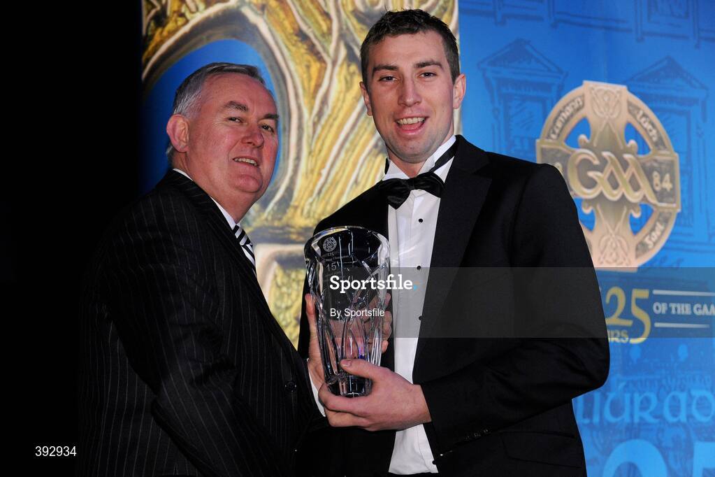 19 December 2009; Tom Murnane, Kerry, is presented with his Christy Ring Award by Uachtarán CLG Criostóir Ó Cuana. Christy Ring/Nicky Rackard/Lory Meagher Champion 15 & Rounder All-Star Awards 2009, Croke Park, Dublin. Photo by Sportsfile
