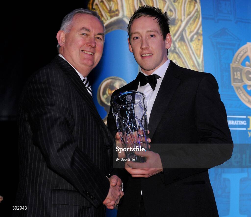 19 December 2009; Sean McCullagh, Derry, is presented with his Christy Ring Award by Uachtarán CLG Criostóir Ó Cuana. Christy Ring/Nicky Rackard/Lory Meagher Champion 15 & Rounder All-Star Awards 2009, Croke Park, Dublin. Photo by Sportsfile