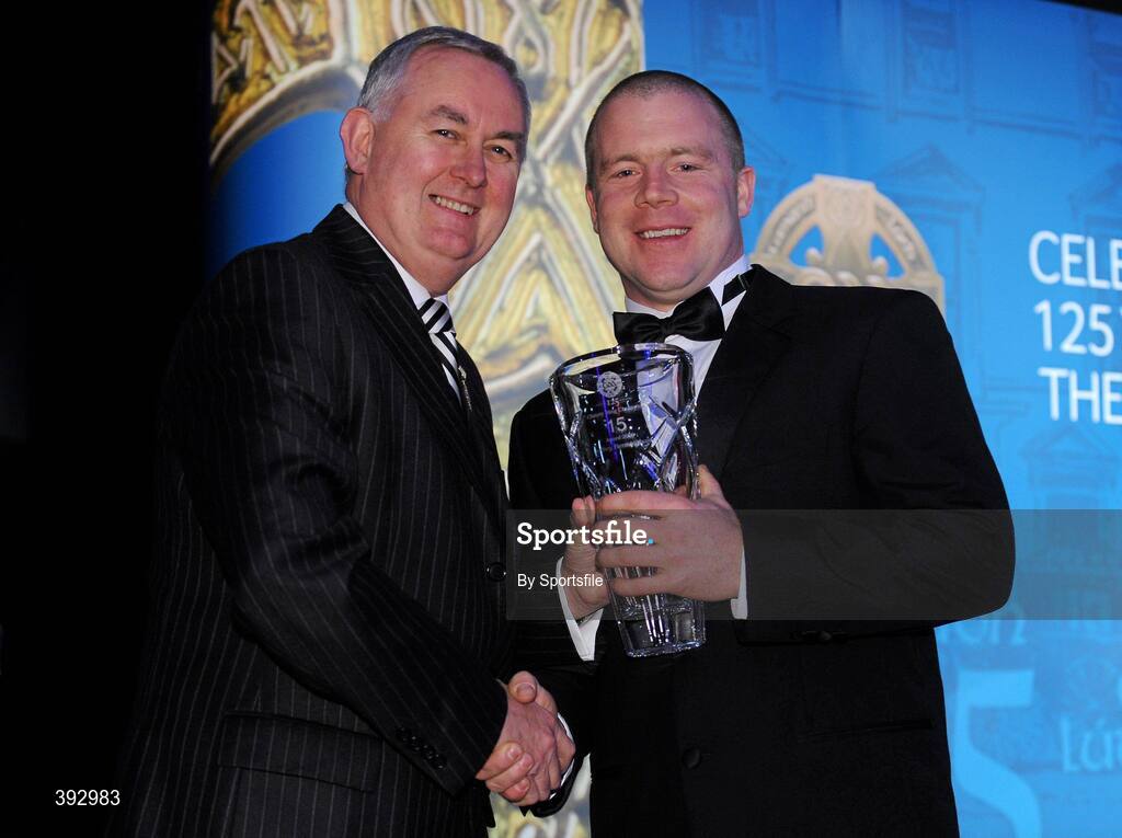 19 December 2009; Jeffrey Bermingham, Wicklow, is presented with his Christy Ring Award by Uachtarán CLG Criostóir Ó Cuana. Christy Ring/Nicky Rackard/Lory Meagher Champion 15 & Rounder All-Star Awards 2009, Croke Park, Dublin. Photo by Sportsfile