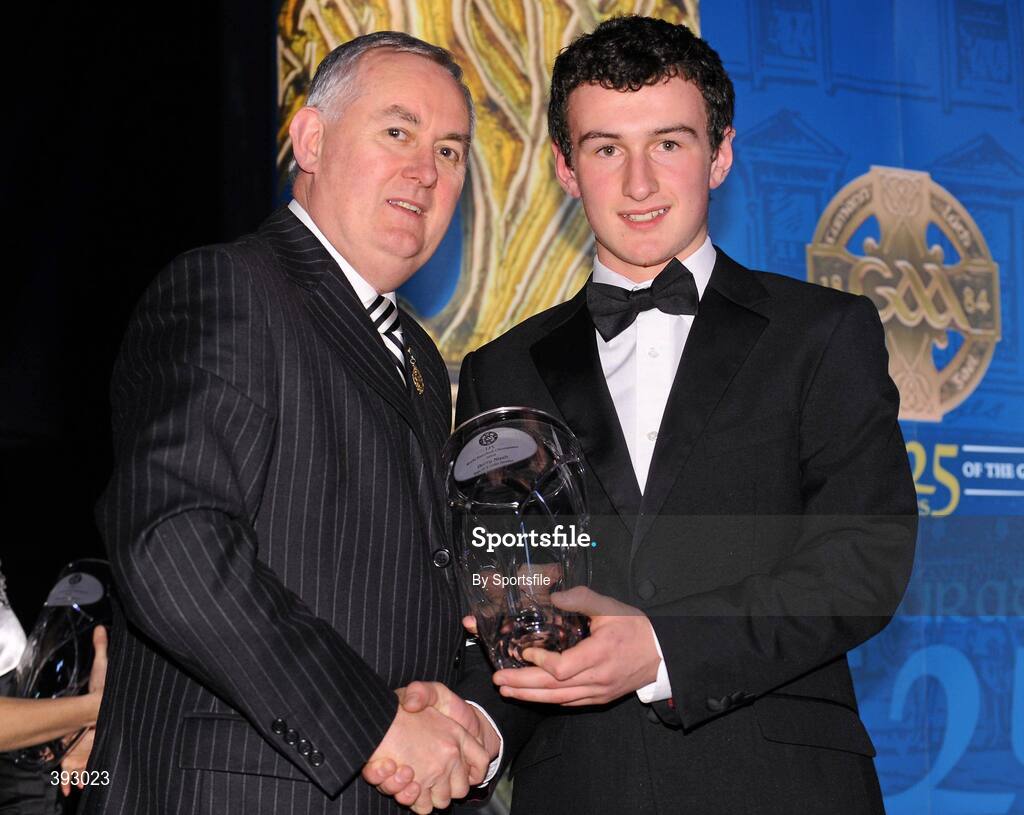 19 December 2009; Barry Nash, Clare, is presented with his Handball All-Star Award 2009 by Uachtarán CLG Criostóir Ó Cuana. Christy Ring/Nicky Rackard/Lory Meagher Champion 15 & Rounder All-Star Awards 2009, Croke Park, Dublin. Photo by Sportsfile