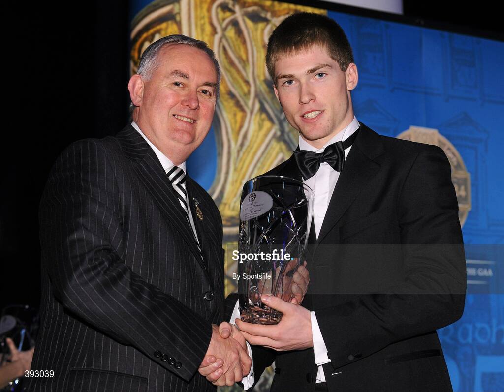 19 December 2009; Seamus O'Carroll, Limerick, is presented with his Handball All-Star Award 2009 by Uachtarán CLG Criostóir Ó Cuana. Christy Ring/Nicky Rackard/Lory Meagher Champion 15 & Rounder All-Star Awards 2009, Croke Park, Dublin. Photo by Sportsfile