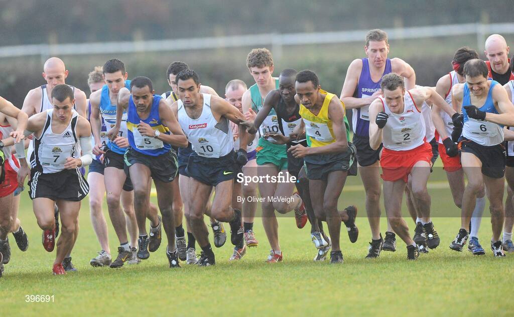 23 January 2010;The start of the Senior Men's race. Antrim IAAF International Cross Country, Greenmount Campus, Belfast, Co. Antrim. Picture credit: Oliver McVeigh / SPORTSFILE