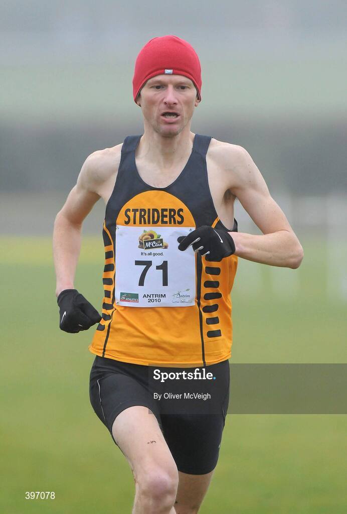 23 January 2010; Dave Morwood, Annadale Striders, in action during the Male Masters race, Antrim IAAF International Cross Country. Greenmount Campus, Belfast, Co. Antrim. Picture credit: Oliver McVeigh / SPORTSFILE