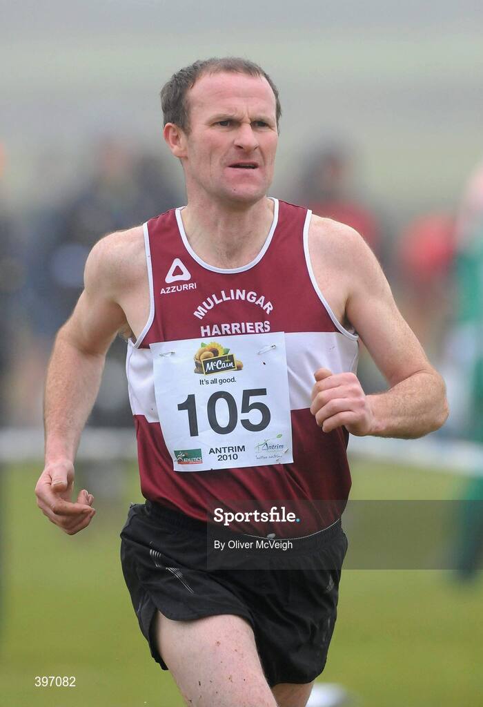 23 January 2010; Matt Glennon, Mullingar Harriers, in action during the Male Masters race. Antrim IAAF International Cross Country, Greenmount Campus, Belfast, Co. Antrim. Picture credit: Oliver McVeigh / SPORTSFILE
