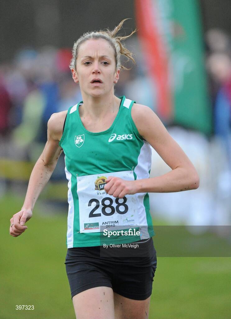 23 January 2010; Hazel Murphy, Dundrum South Dublin AC, in action during the Senior Womens race, Antrim IAAF International Cross Country. Greenmount Campus, Belfast, Co. Antrim. Picture credit: Oliver McVeigh / SPORTSFILE