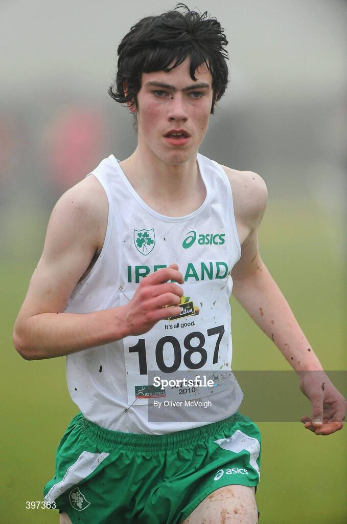 23 January 2010; Thomas Lynn, Mullingar Harriers AC, in action during the Under 17 Boys race, Antrim IAAF International Cross Country. Greenmount Campus, Belfast, Co. Antrim. Picture credit: Oliver McVeigh / SPORTSFILE