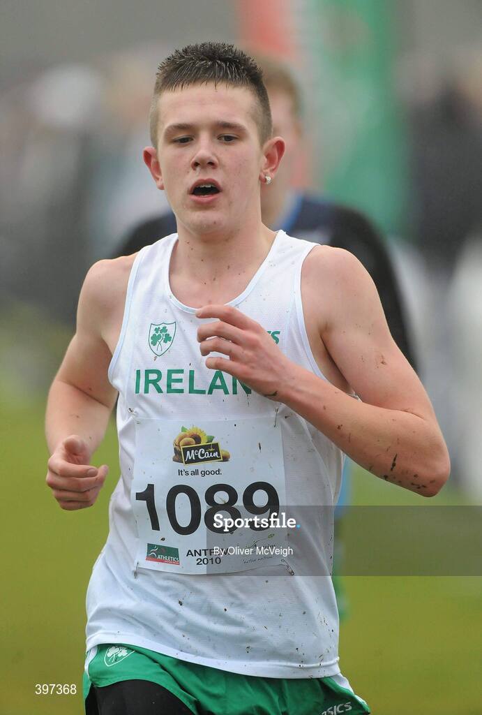 23 January 2010; Graham Power, St Laurence O'Tooles AC, in action during the Under 17 Boys race, Antrim IAAF International Cross Country. Greenmount Campus, Belfast, Co. Antrim. Picture credit: Oliver McVeigh / SPORTSFILE