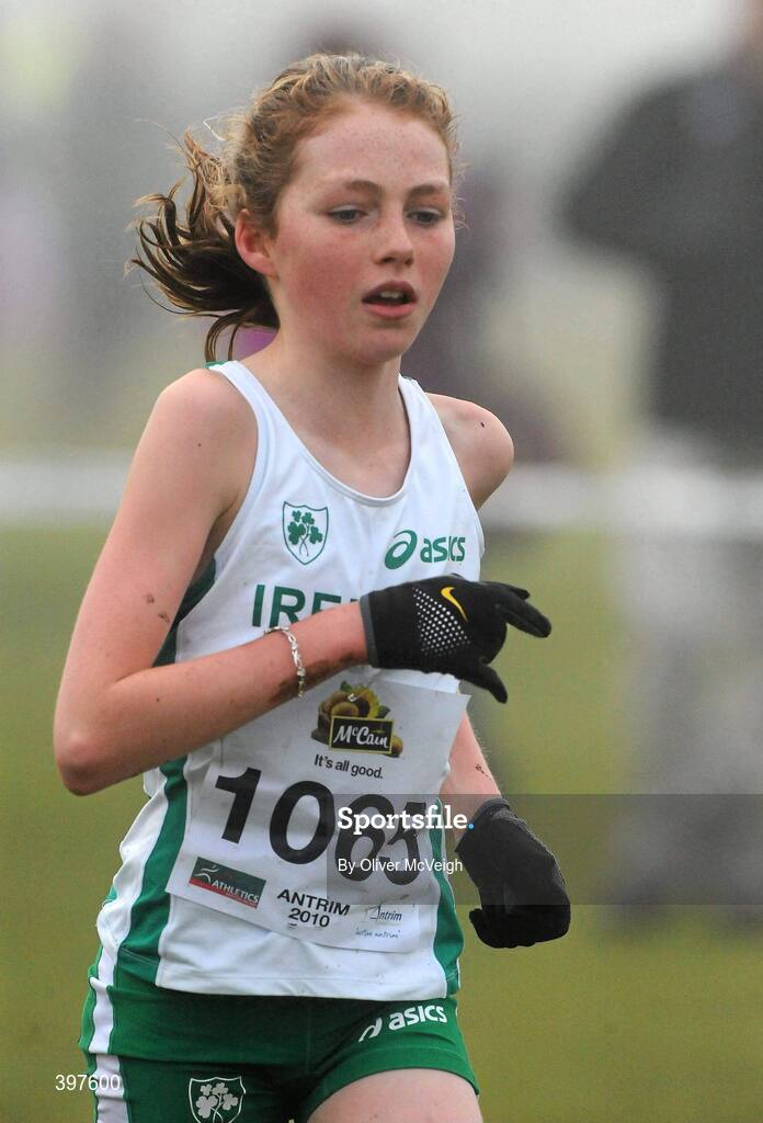 23 January 2010; Ciara Hewson, Mullingar Harriers AC, in action during the Under 17 Girls Race. Antrim IAAF International Cross Country. Greenmount Campus, Belfast, Co. Antrim. Picture credit: Oliver McVeigh / SPORTSFILE