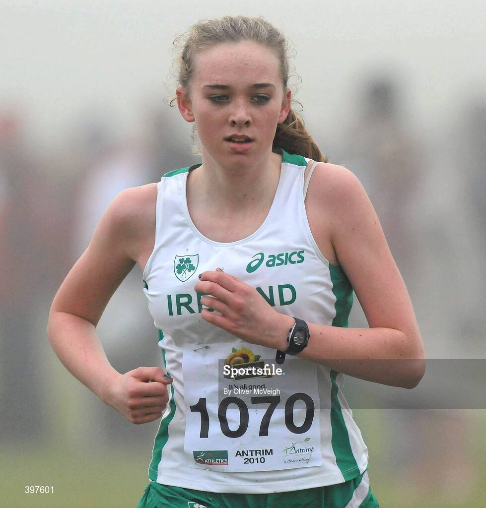 23 January 2010; Aoife Keyes, Templeogue AC, in action during the Under 17 Girls Race. Antrim IAAF International Cross Country. Greenmount Campus, Belfast, Co. Antrim. Picture credit: Oliver McVeigh / SPORTSFILE