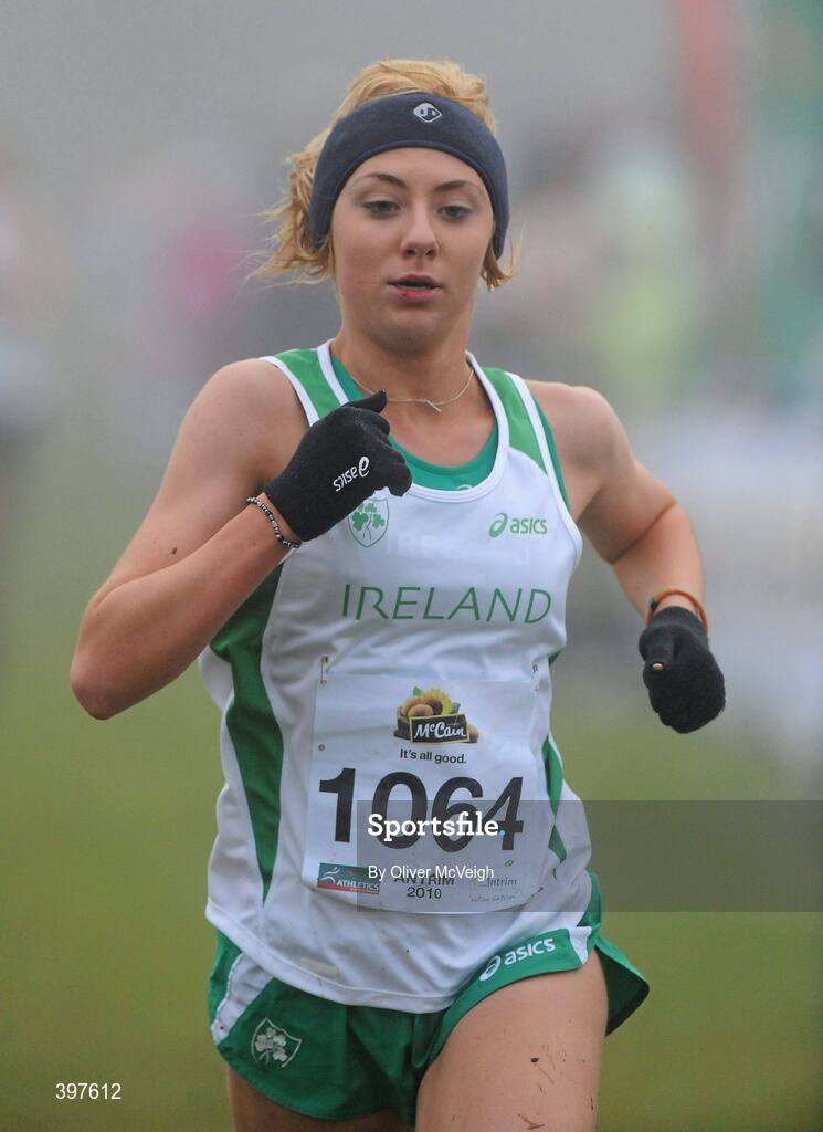 23 January 2010; Amy O'Donoghue, Limerick Emerald AC, in action during the Under 17 Girls Race. Antrim IAAF International Cross Country. Greenmount Campus, Belfast, Co. Antrim. Picture credit: Oliver McVeigh / SPORTSFILE