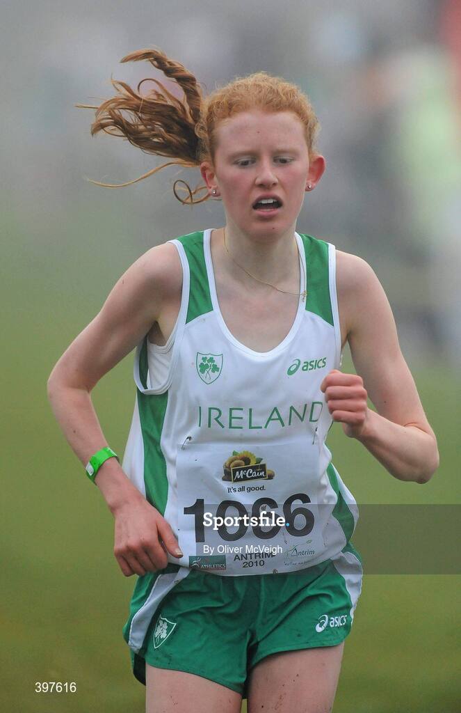 23 January 2010; Kate Veale, West Waterford AC, in action during the Under 17 Girls Race. Antrim IAAF International Cross Country. Greenmount Campus, Belfast, Co. Antrim. Picture credit: Oliver McVeigh / SPORTSFILE