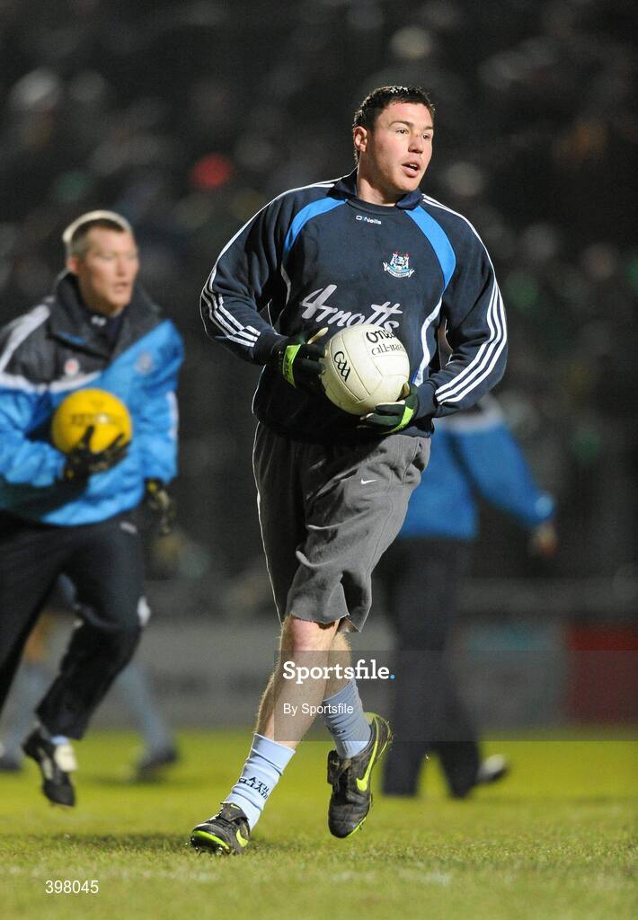 27 January 2010; Éamon Fennell, Dublin, warming up before the start of the game. O'Byrne Cup Quarter-Final replay, Meath v Dublin, Pairc Tailteann, Navan, Co. Meath. Photo by Sportsfile