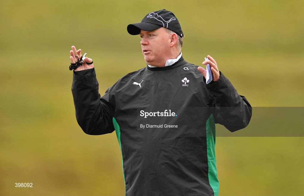 28 January 2010; Ireland head coach Declan Kidney issues instructions during squad training ahead of their opening RBS Six Nations Rugby Championship game against Italy on February 6th. University of Limerick, Limerick. Picture credit: Diarmuid Greene / SPORTSFILE