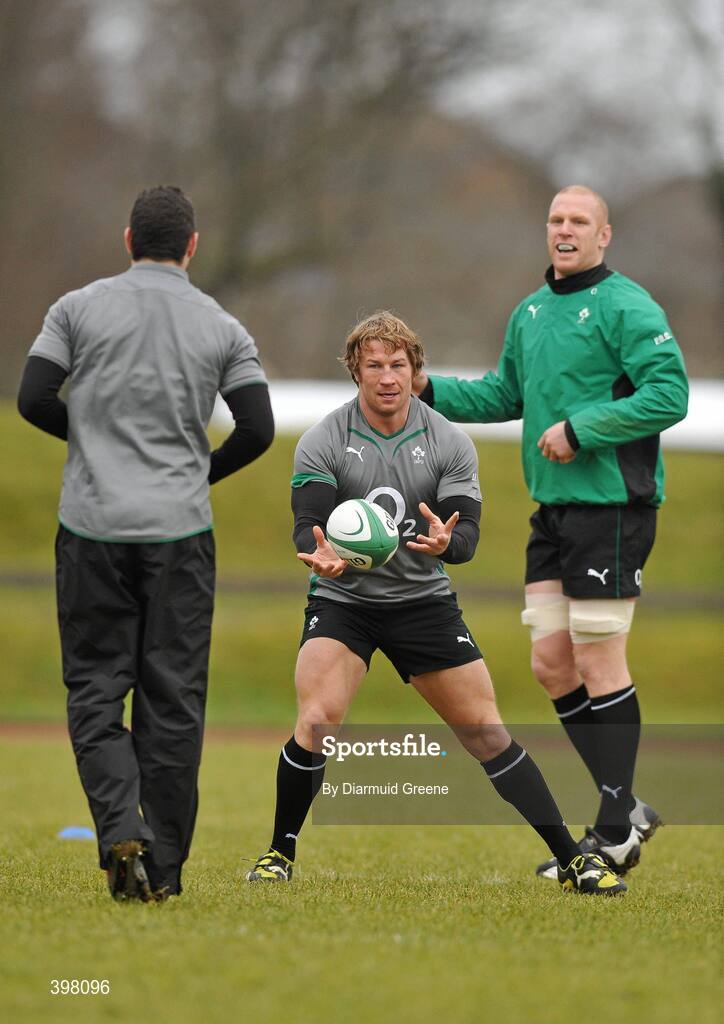 28 January 2010; Ireland's Jerry Flannery, with team-mates Rob Kearney, left, and Paul O'Connell, right, in action during squad training ahead of their opening RBS Six Nations Rugby Championship game against Italy on February 6th. University of Limerick, Limerick. Picture credit: Diarmuid Greene / SPORTSFILE