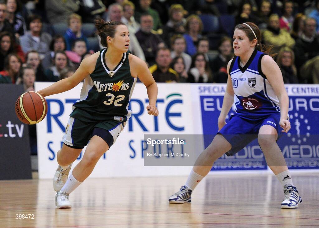 29 January 2010; Katie Kilbride, Meteors, in action against Emily O'Callaghan, AOS Security Glanmire. Basketball Ireland Women’s Under 18 National Cup Final, AOS Security Glanmire, Cork, v Meteors, Dublin, National Basketball Arena, Tallaght, Dublin. Picture credit: Stephen McCarthy / SPORTSFILE