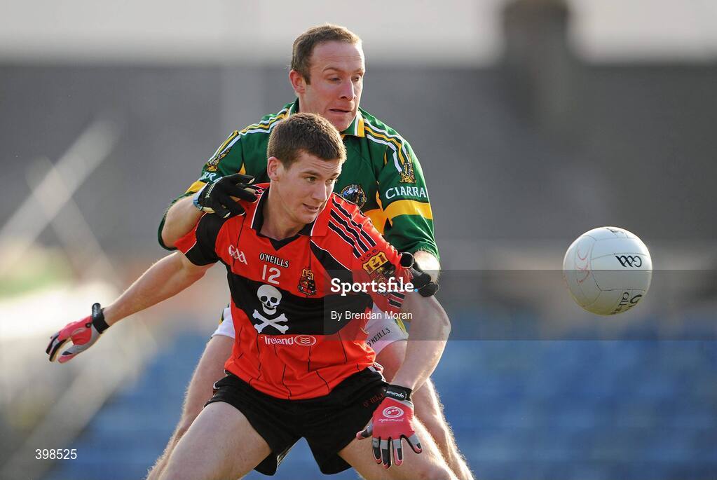 30 January 2010; David Goold, University College Cork, in action against Tommy Griffin, Kerry. Munster GAA McGrath Cup Senior Football Final, Kerry v University College Cork, Austin Stack Park, Tralee, Co. Kerry. Picture credit: Brendan Moran / SPORTSFILE
