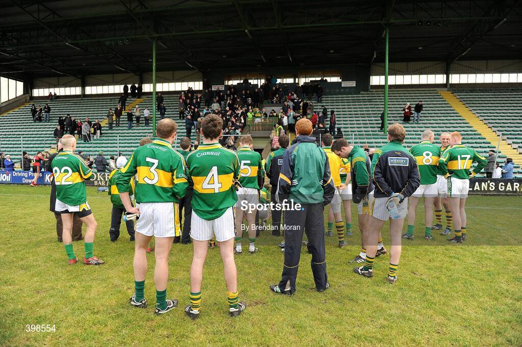 30 January 2010; The Kerry players look on as team captain Killian Young makes his speech after accepting the McGrath Cup. Munster GAA McGrath Cup Senior Football Final, Kerry v University College Cork, Austin Stack Park, Tralee, Co. Kerry. Picture credit: Brendan Moran / SPORTSFILE